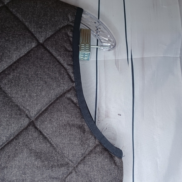 J. Crew Factory Excursion Down Puffer Vest Quilted Women SZ XS Gray - Picture 10 of 12